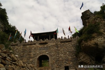 ​河南栾川 红色记忆抱犊寨