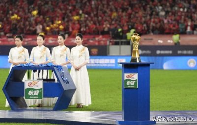 ​上港夺冠同时打破多项中超纪录，但有一项个人荣誉几乎无人可破