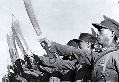 ​韩练成为何被称“隐形将军”？其子披露潜伏细节：只敢自己独睡