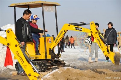 ​蓝翔技校为何会跌落神坛？