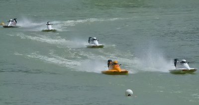 ​重庆市彭水县通高铁了，为什么离县城这么远