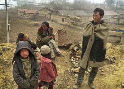 ​为什么大凉山依然那么穷？网友：上午扶贫猪，下午就成了坨坨肉！