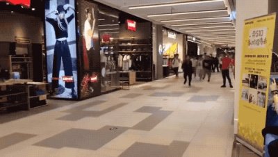 ​又打起来了！优衣库联名款线下遭疯抢，线上3秒就售罄