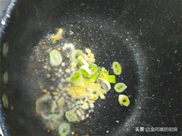 炒水豆腐的家常做法 超简单 冬季补充蛋白质 就多吃炒水豆腐