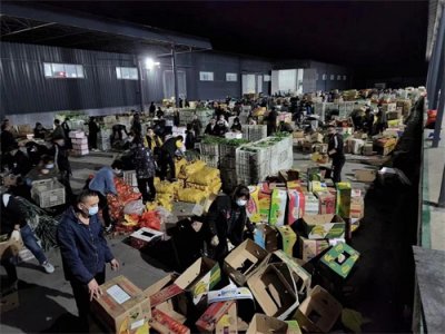 ​首批抵达！牡丹江20余万斤蔬菜驰援大庆