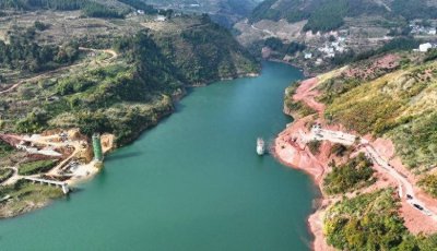 ​巴东长江支流人行悬索桥及接线工程建设正酣