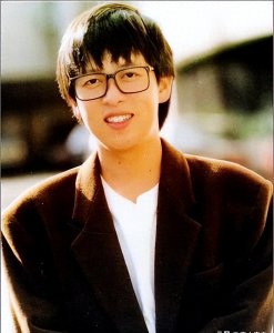 ​表面退出歌坛，实际已经悄然离世，这4位歌星，一个比一个可惜！