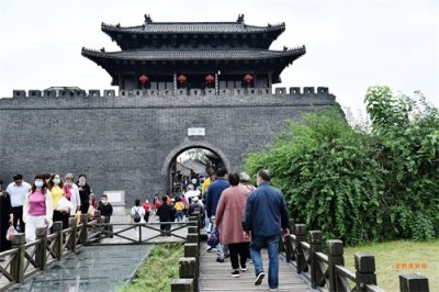 ​扬州一日游~东关街那些百年老字号土特产美食，与特色小吃随手拍